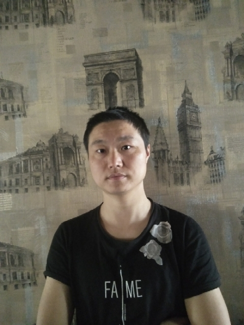 千纸鹤的第一张照片--深圳相亲服务中心