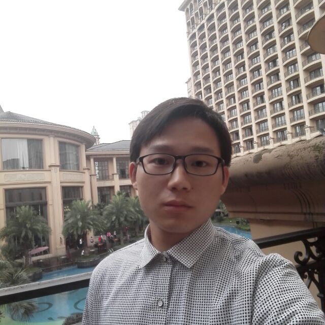 人在天涯的第一张照片--深圳相亲服务中心