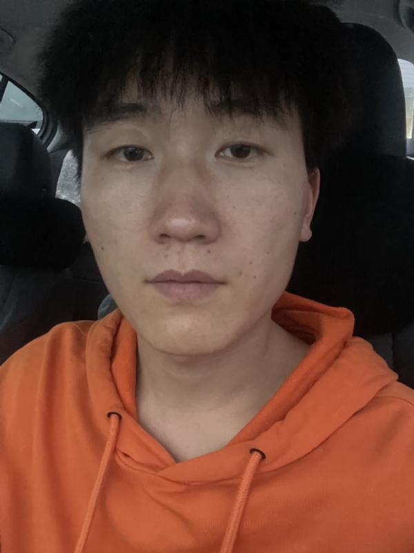 李的第一张照片--深圳相亲服务中心