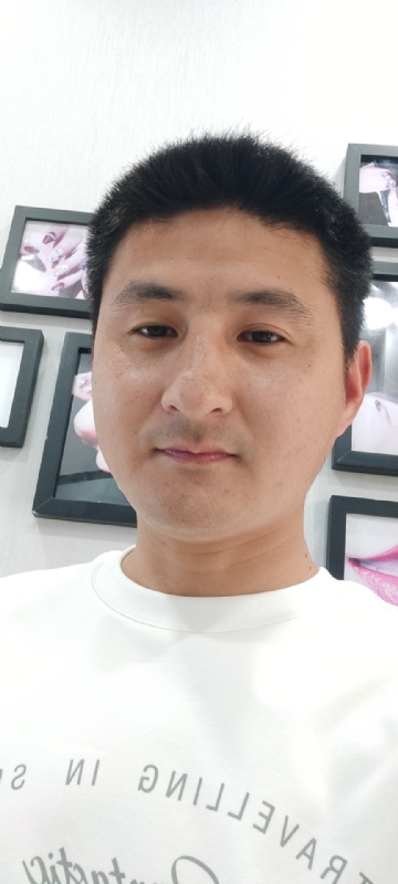 后来的第一张照片--深圳相亲服务中心