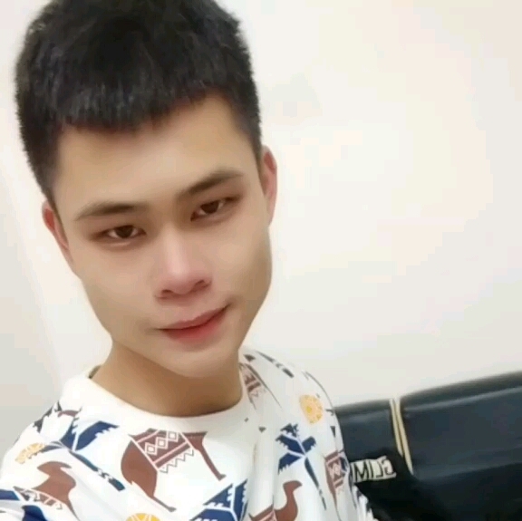 浪子的第一张照片--深圳相亲服务中心