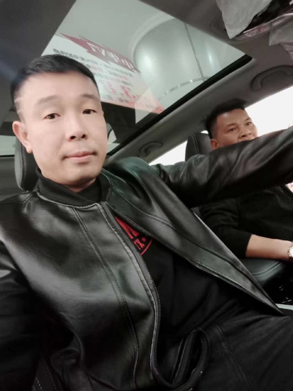 醉红尘的第一张照片--深圳相亲服务中心