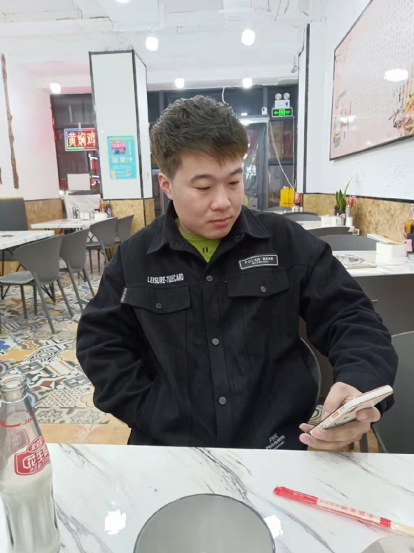 HF的第一张照片--深圳相亲服务中心