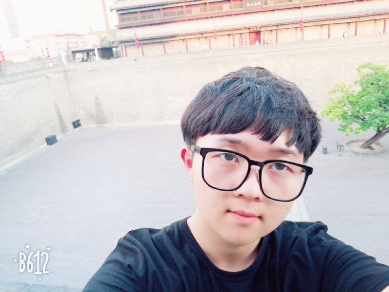 白夜行中人的第三张照片--深圳相亲服务中心