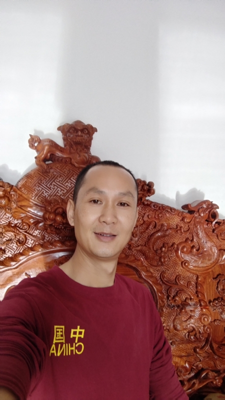 想有个家的第一张照片--深圳相亲服务中心