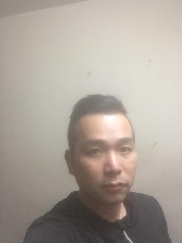 俊君的第一张照片--深圳相亲服务中心