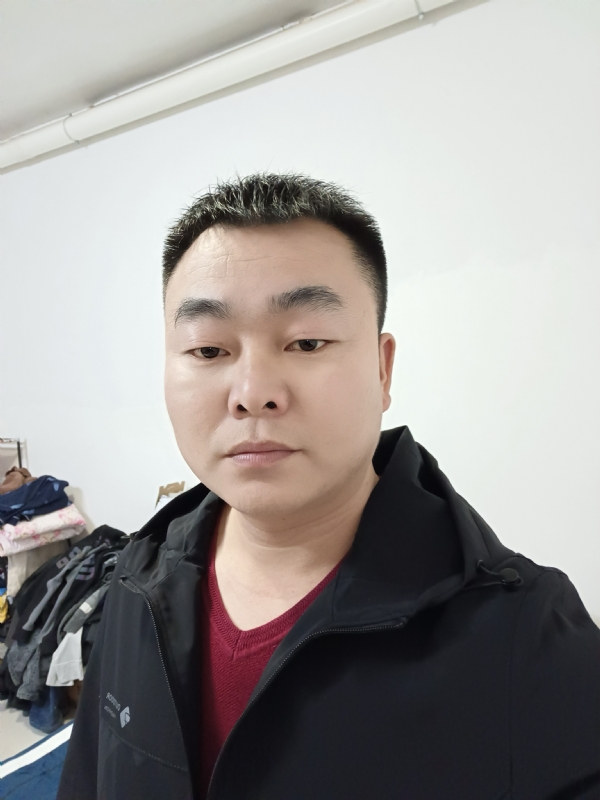心中有你的第一张照片--深圳相亲服务中心
