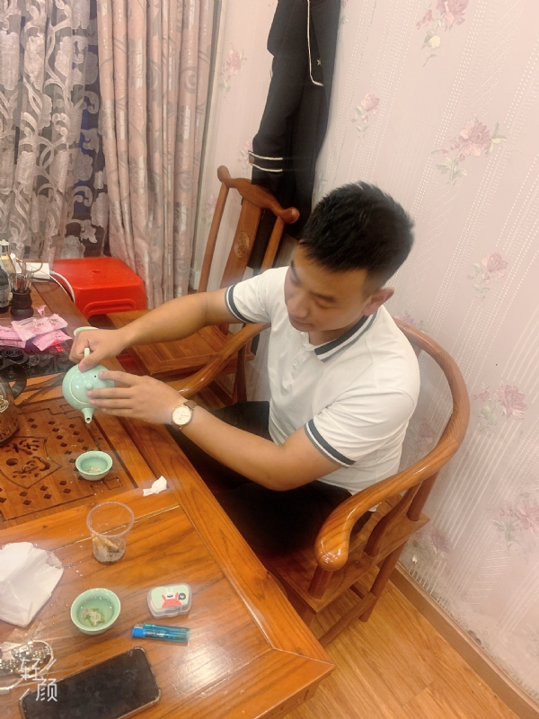 古有风琴的第二张照片--深圳相亲服务中心