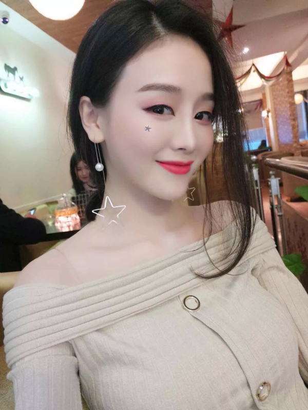 Cici的第四张照片--深圳相亲服务中心