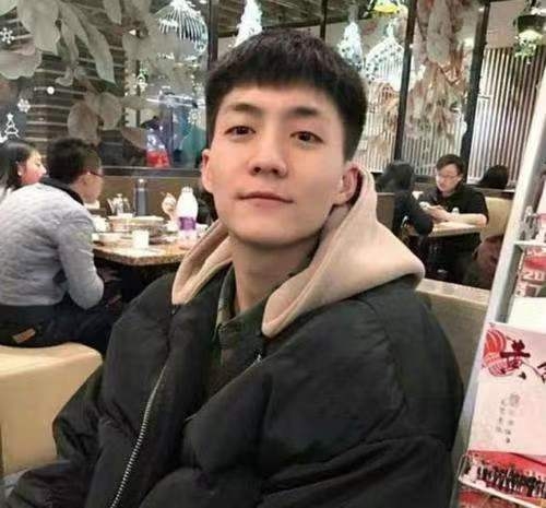 迪迪的第一张照片--深圳相亲服务中心
