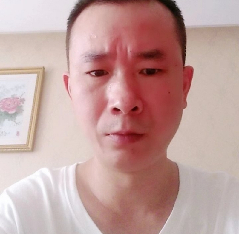 自由飞翔的第二张照片--深圳相亲服务中心