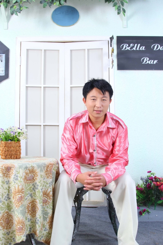 令狐四的第一张照片--深圳相亲服务中心