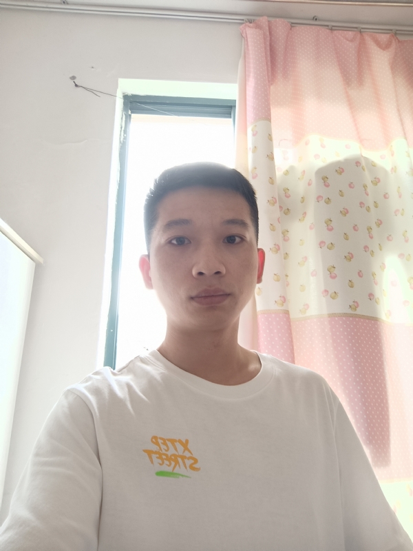 朱公子的第三张照片--深圳相亲服务中心