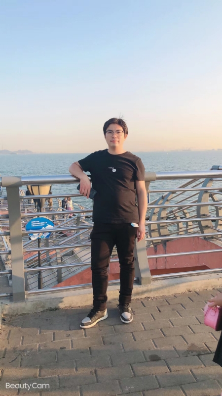陆迅的第一张照片--深圳相亲服务中心