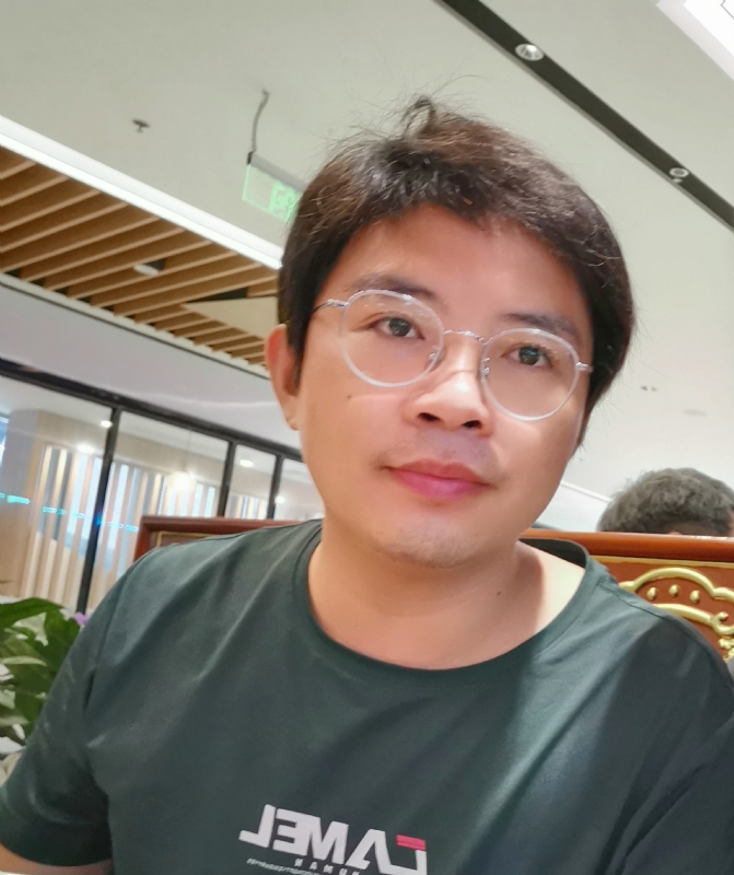 陆迅的第三张照片--深圳相亲服务中心