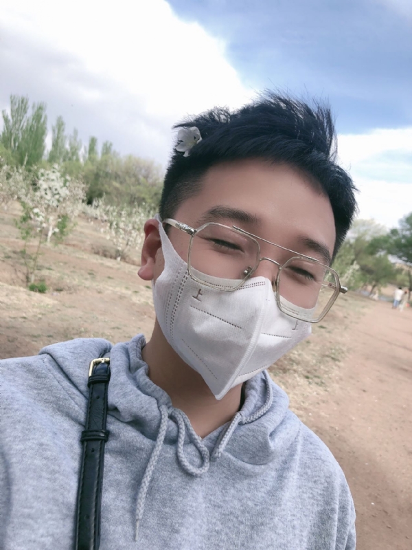 晨晨的第一张照片--深圳相亲服务中心