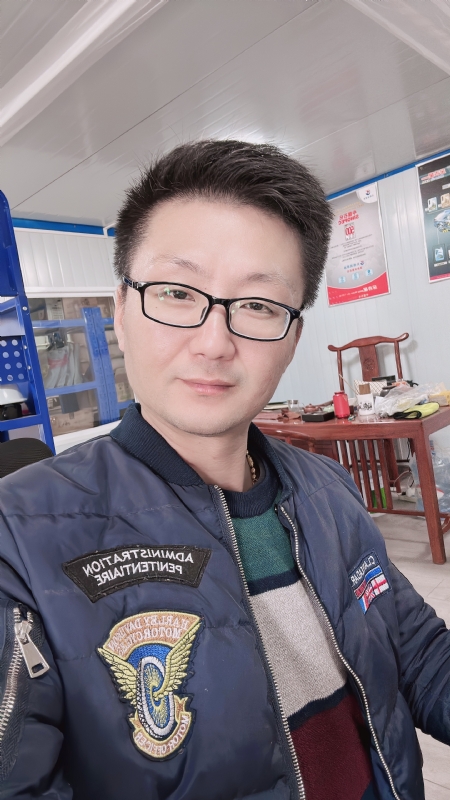 不离不弃的第一张照片--深圳相亲服务中心