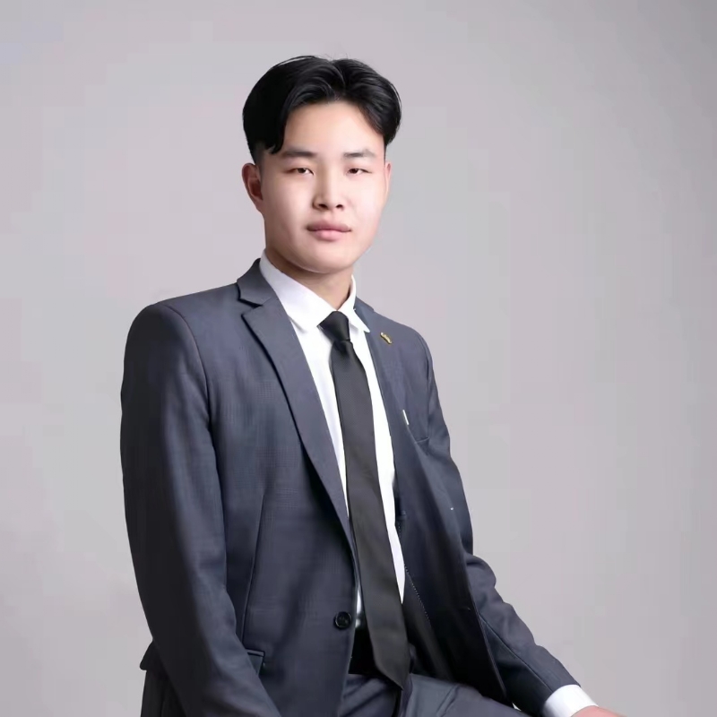 孤独的狼的第一张照片--深圳相亲服务中心