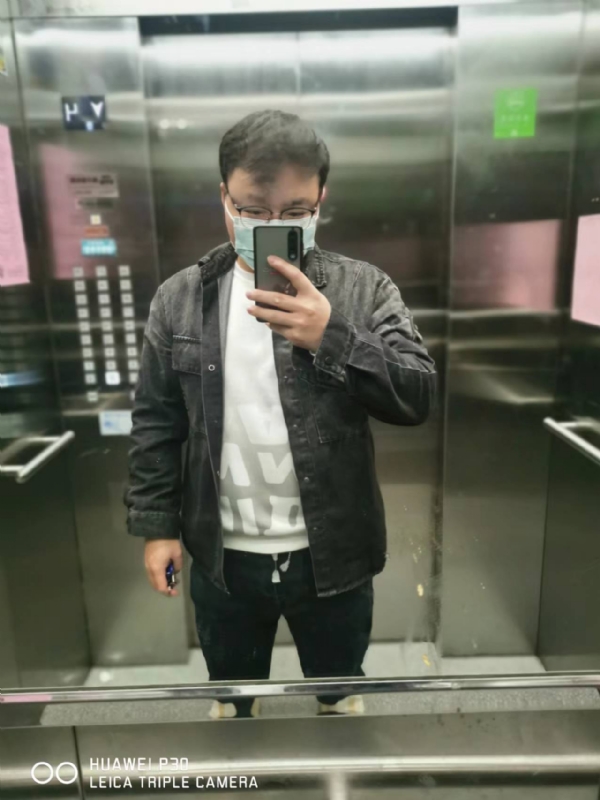 热心小刘的第一张照片--深圳相亲服务中心