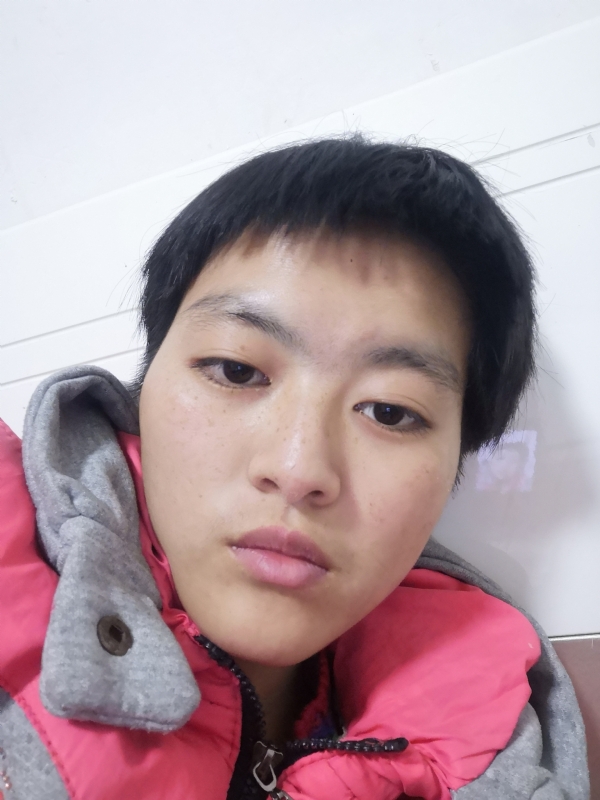 王秋艳的第一张照片--深圳相亲服务中心