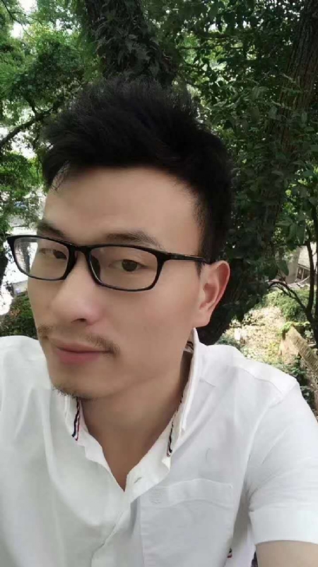 真心找女友的第一张照片--深圳相亲服务中心