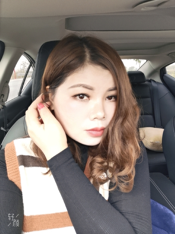 美丽人生的第一张照片--深圳相亲服务中心