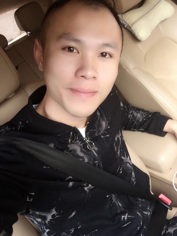 陈六六的第一张照片--深圳相亲服务中心