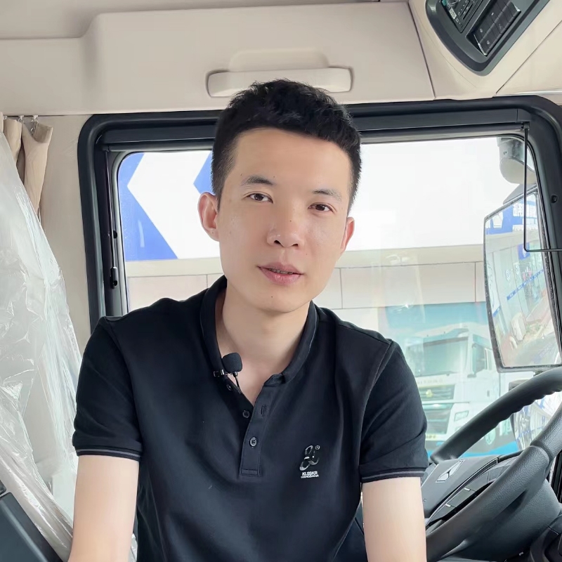 胡一凡的第一张照片--深圳相亲服务中心
