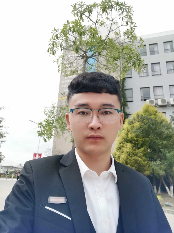 毓文的第三张照片--深圳相亲服务中心