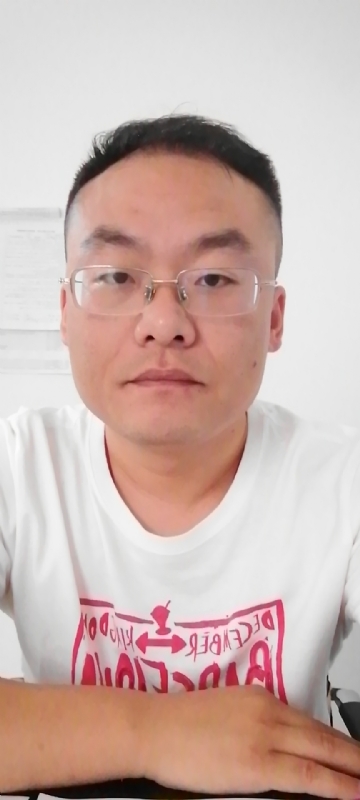 小龙虾的第一张照片--深圳相亲服务中心