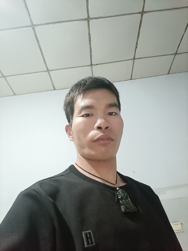 小松(11)的第二张照片--深圳相亲服务中心