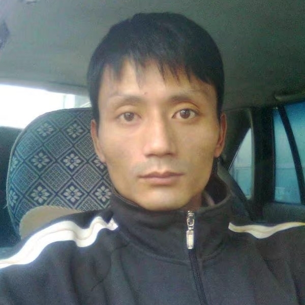 易心的第一张照片--深圳相亲服务中心