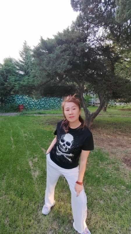 晚霞的第二张照片--深圳相亲服务中心