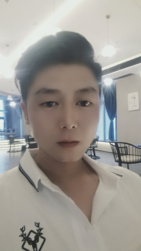 哎哎的第一张照片--深圳相亲服务中心