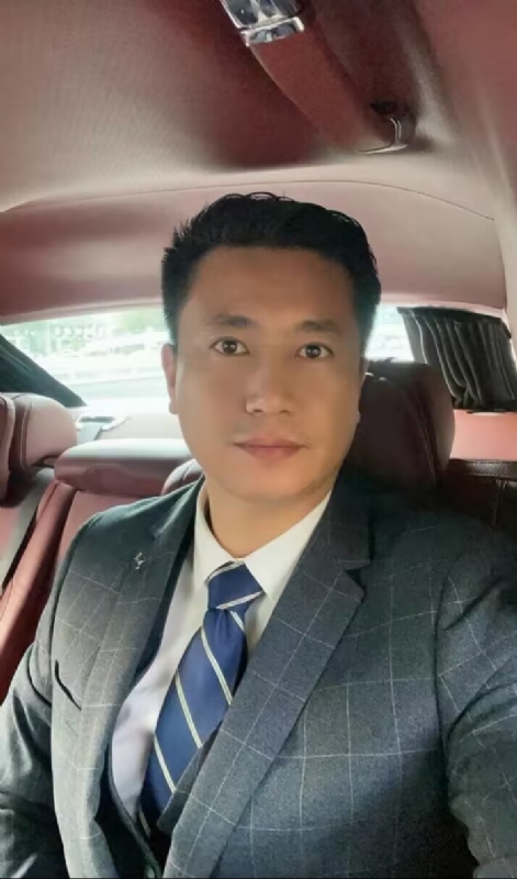 小张的第二张照片--深圳相亲服务中心