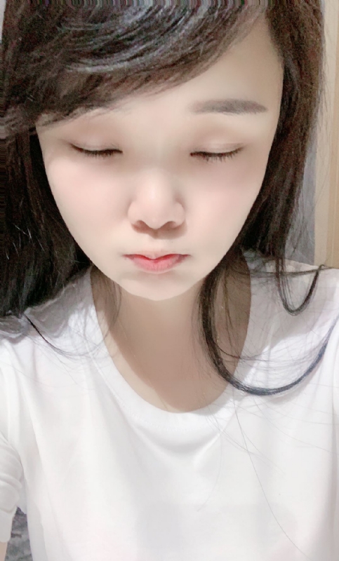 静静的第一张照片--深圳相亲服务中心