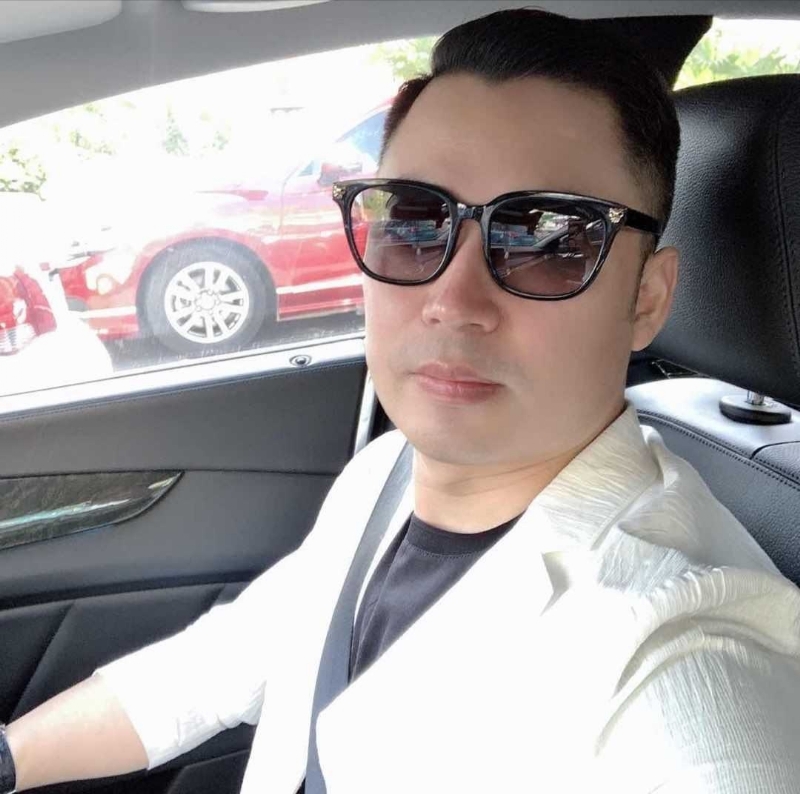 佳缘的第一张照片--深圳相亲服务中心