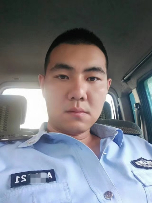 如果不爱请别伤害的第一张照片--深圳相亲服务中心