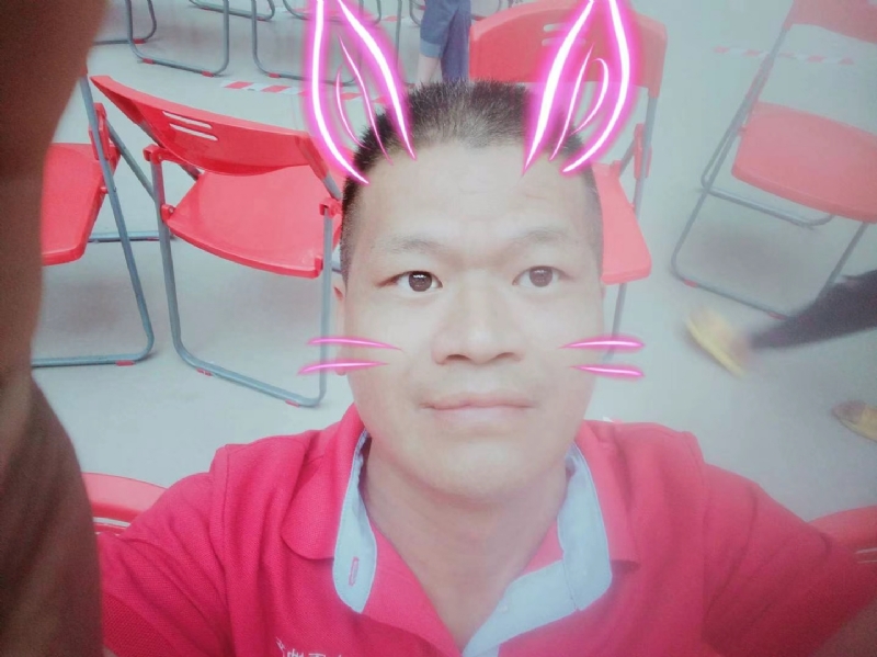 明灯哥哥的第一张照片--深圳相亲服务中心