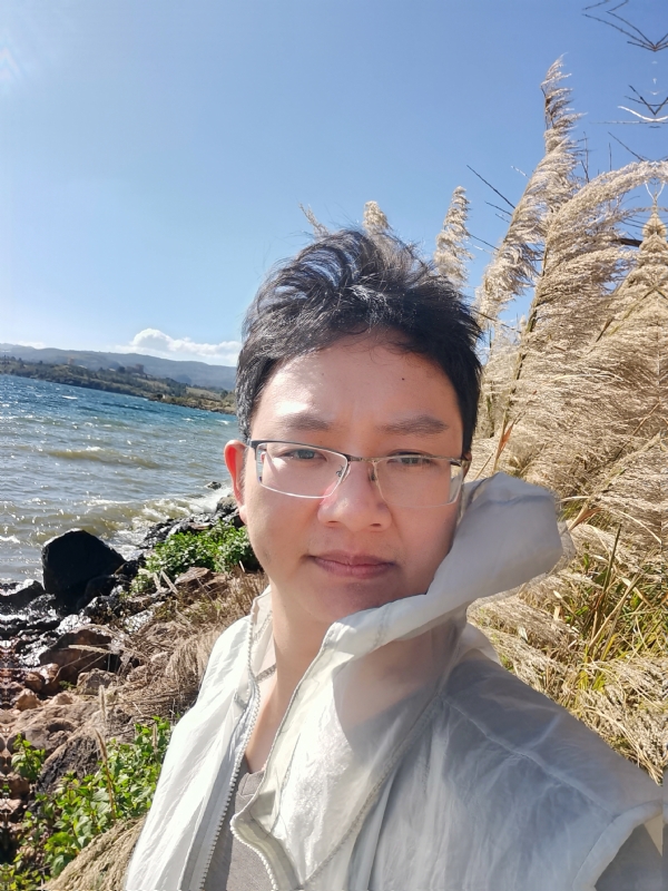 梅安歌的第一张照片--深圳相亲服务中心