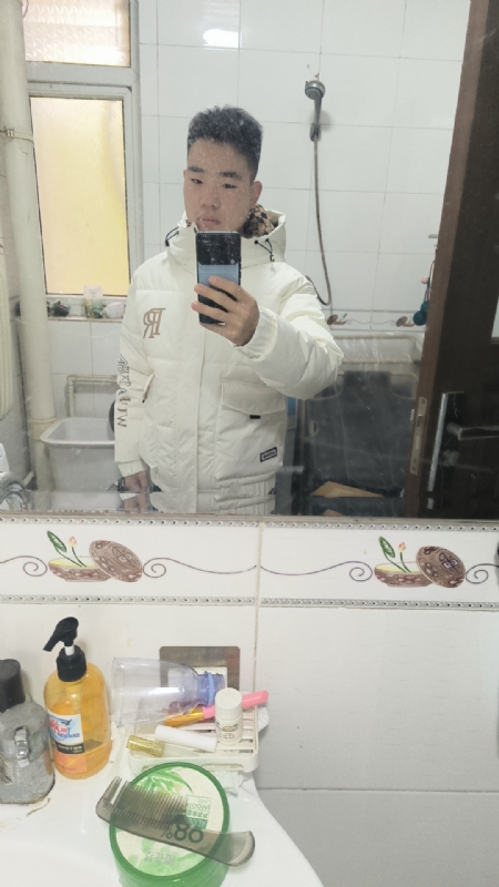 小李的第一张照片--深圳相亲服务中心