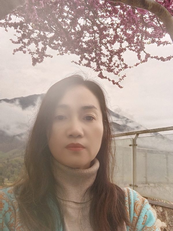 悠然磬歆的第一张照片--深圳相亲服务中心