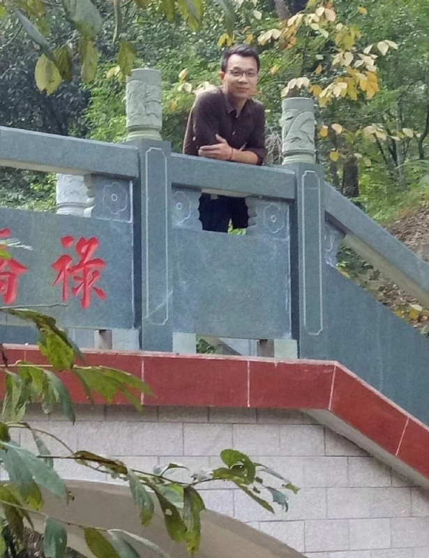 小茶的第二张照片--深圳相亲服务中心