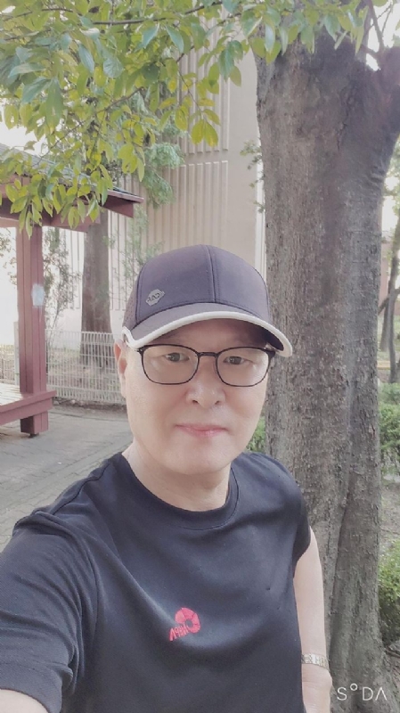 脏尘的第一张照片--深圳相亲服务中心