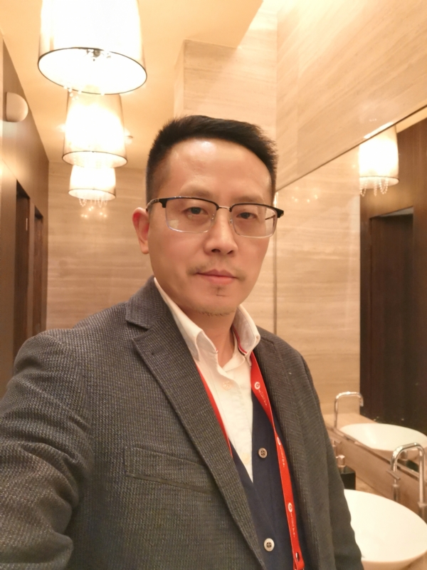 燕青的第二张照片--深圳相亲服务中心