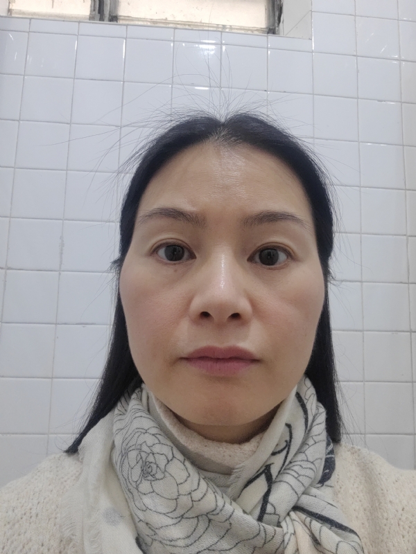 罌粟花的第一张照片--深圳相亲服务中心