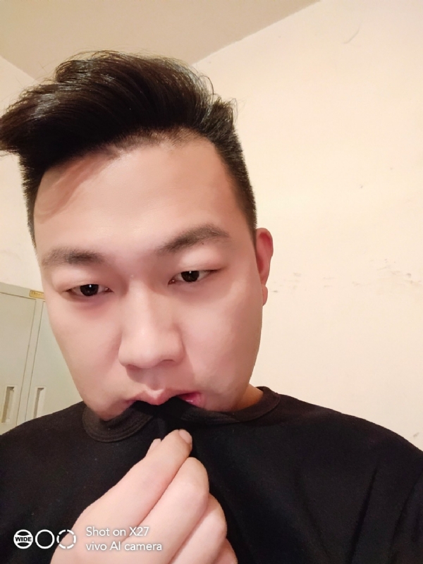 累觉不爱的第一张照片--深圳相亲服务中心