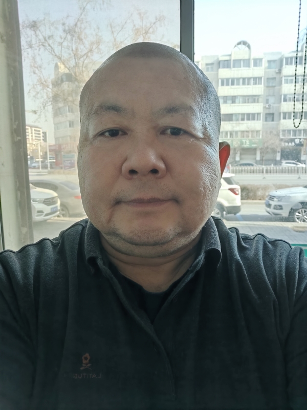 穆萨的第一张照片--深圳相亲服务中心
