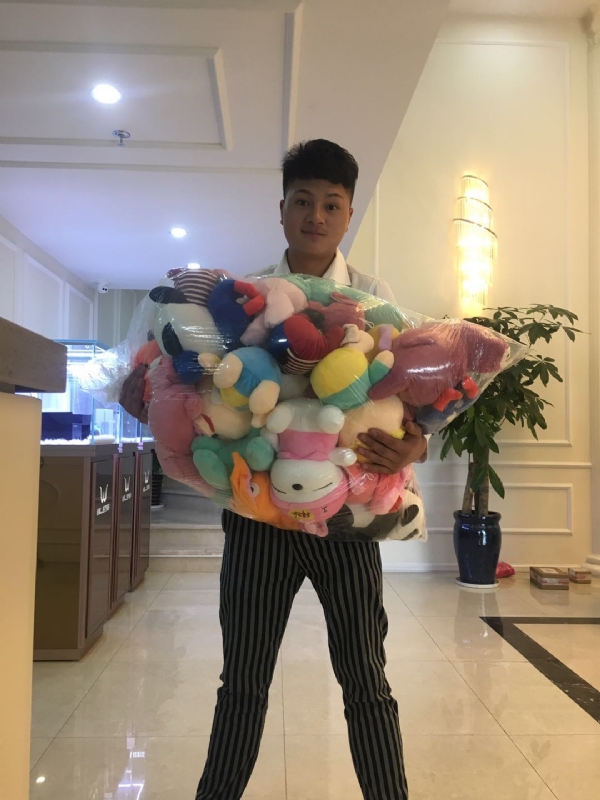 阿杰的第一张照片--深圳相亲服务中心