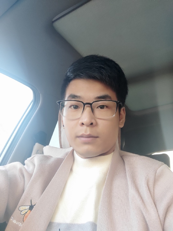 小奕的第一张照片--深圳相亲服务中心